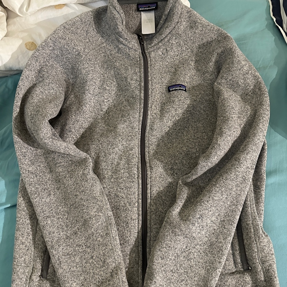 Patagonia better sweater in large
